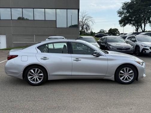 2017 INFINITI Q50 3.0T Premium