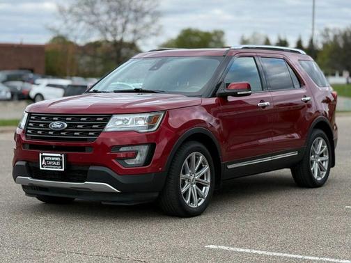 Red 2017 Ford Explorer sport
