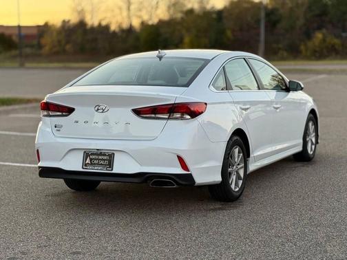 2019 Hyundai SONATA SE