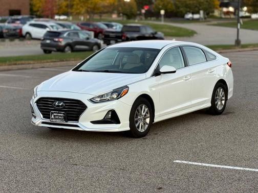 2019 Hyundai SONATA SE