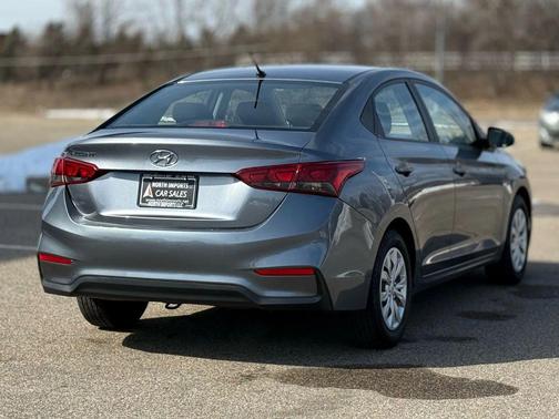 2019 Hyundai Accent SE