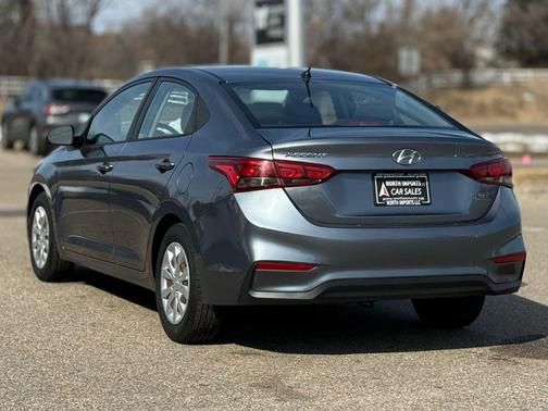 2019 Hyundai Accent SE
