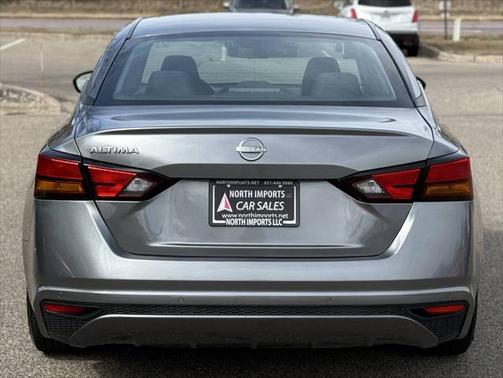 2023 Nissan Altima S FWD