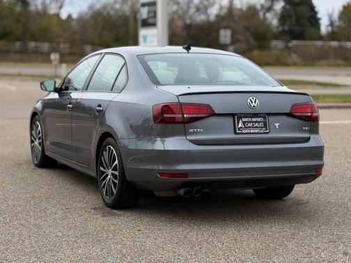 2016 Volkswagen Jetta 1.8T Sport