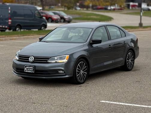 2016 Volkswagen Jetta 1.8T Sport