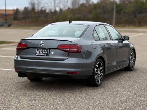 2016 Volkswagen Jetta 1.8T Sport