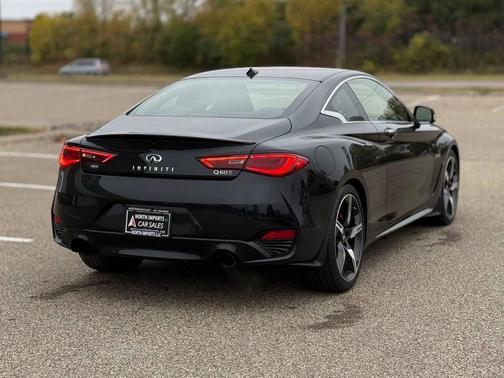 2018 INFINITI Q60 3.0t Red Sport 400