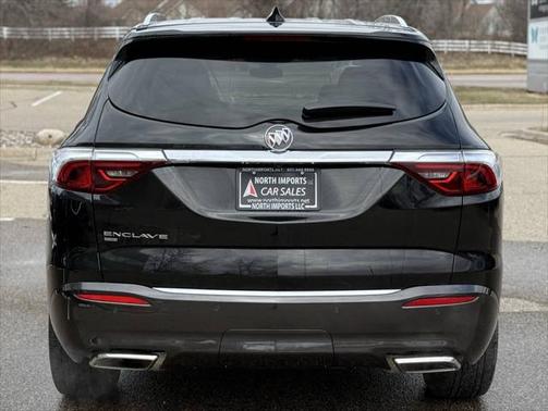 2023 Buick Enclave Essence AWD