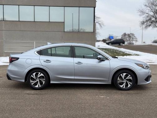 2022 Subaru Legacy Premium