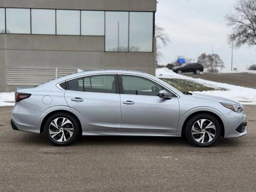 2022 Subaru Legacy Premium