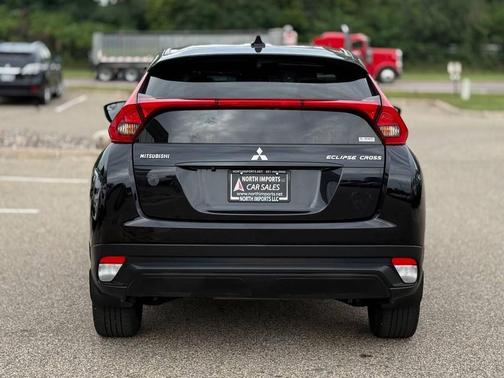 2019 Mitsubishi Eclipse Cross LE