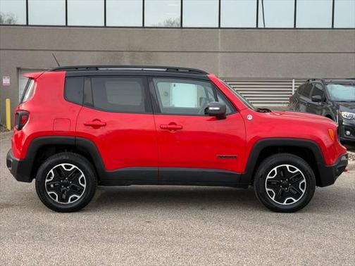 2017 Jeep Renegade Trailhawk
