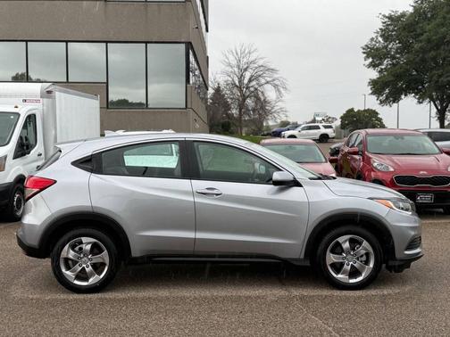 2022 Honda HR-V LX