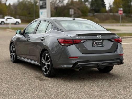 2022 Nissan Sentra SR