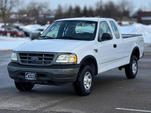 2003 Ford F-150 XL