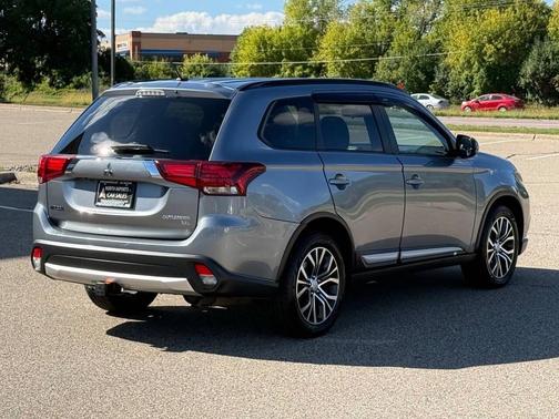2016 Mitsubishi Outlander SEL