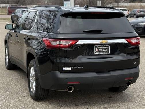 2021 Chevrolet Traverse LT Cloth
