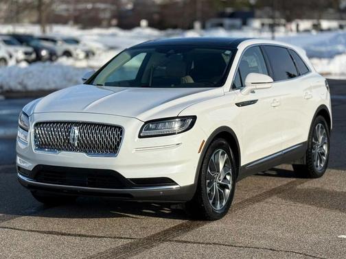 2021 Lincoln Nautilus Reserve