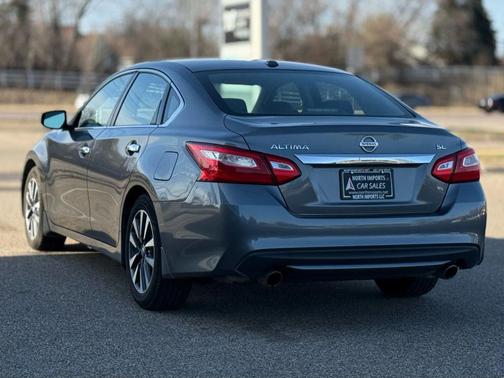 Gun Metallic 2016 Nissan Altima 2.5 SL