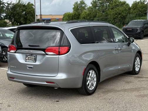2021 Chrysler Voyager LXI
