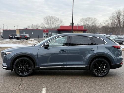 2022 Mazda CX-9 Carbon Edition