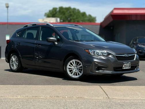 Magnetite Gray Metallic 2018 Subaru Impreza 2.0i Premium