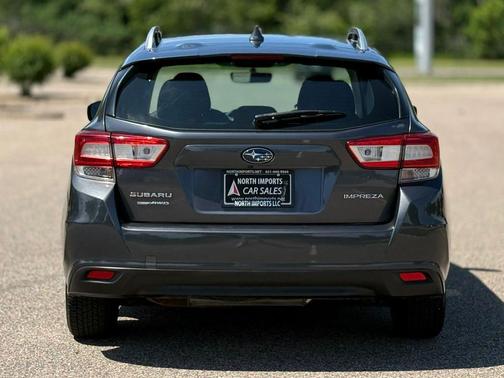 Magnetite Gray Metallic 2018 Subaru Impreza 2.0i Premium