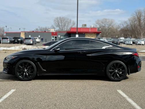 2018 INFINITI Q60 3.0T LUXE