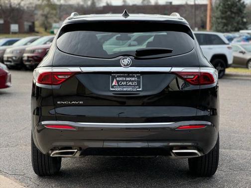 2024 Buick Enclave Essence AWD