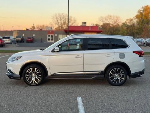 2016 Mitsubishi Outlander GT