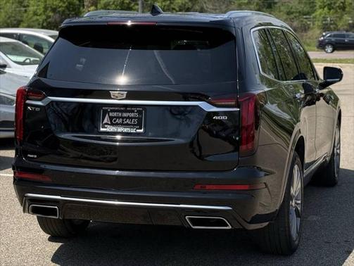 2022 Cadillac XT6 Premium Luxury AWD