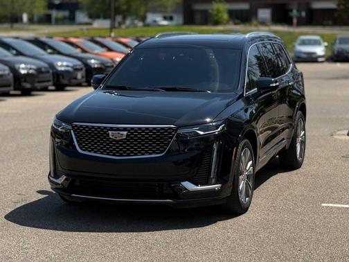 2022 Cadillac XT6 Premium Luxury AWD