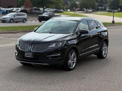 2015 Lincoln MKC Base