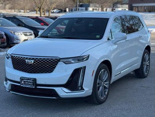 2022 Cadillac XT6 Premium Luxury AWD