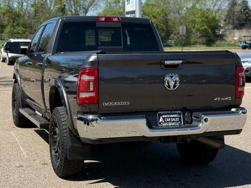 2019 RAM 2500 Laramie 4x4 4dr Crew Cab 6.3 ft. SB Pickup