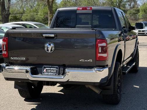 2019 RAM 2500 Laramie Crew Cab 4x4 6'4' Box