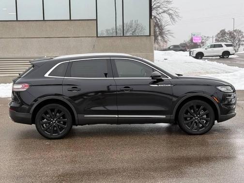 2021 Lincoln Nautilus Reserve AWD 4dr SUV