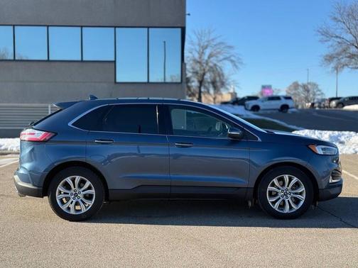 2019 Ford Edge Titanium