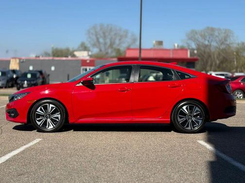 Red 2018 Honda Civic EX-T