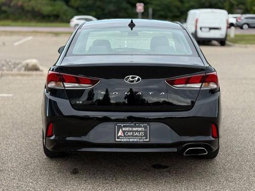 2018 Hyundai SONATA SE