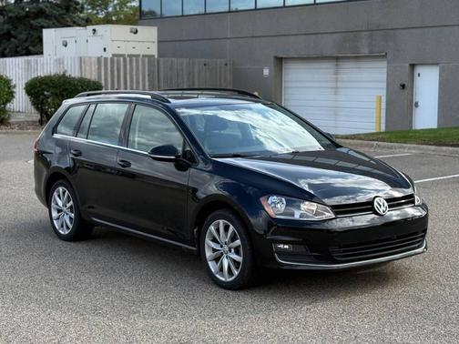2017 Volkswagen Golf SportWagen TSI SE