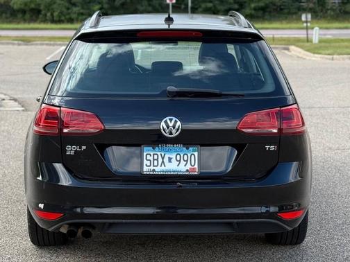2017 Volkswagen Golf SportWagen TSI SE