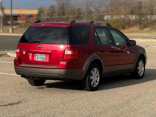 2005 Ford Freestyle SE