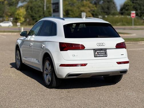 2019 Audi Q5 2.0T Premium Plus