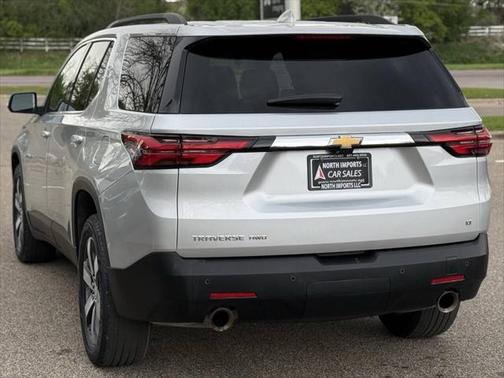 2022 Chevrolet Traverse LT Leather