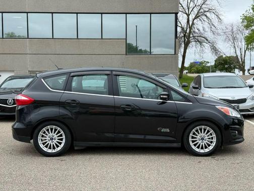 White Platinum Metallic Tri-Coat 2015 Ford C-Max Energi SEL
