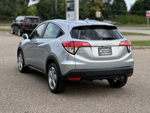 2022 Honda HR-V LX
