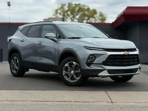 Sterling Gray Metallic 2023 Chevrolet Blazer 3LT
