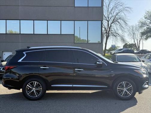 2016 INFINITI QX60 Base