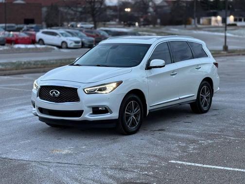 2017 INFINITI QX60 Base